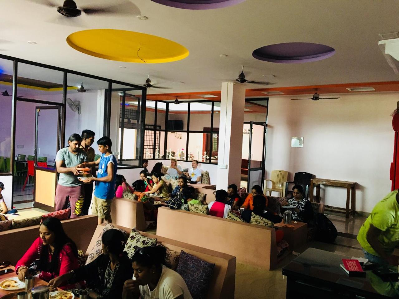 Hotel Varsha Hampi Ngoại thất bức ảnh