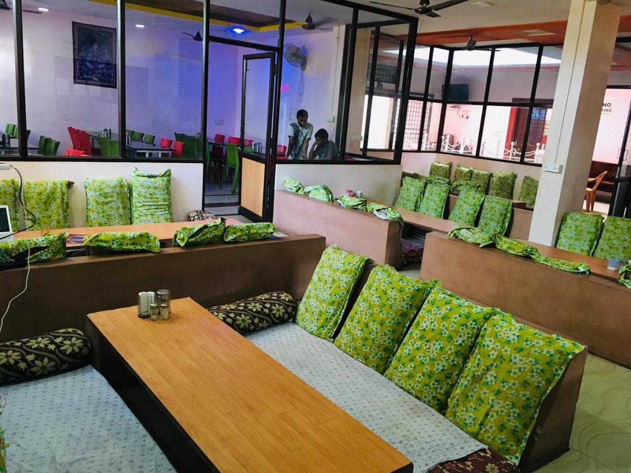 Hotel Varsha Hampi Ngoại thất bức ảnh